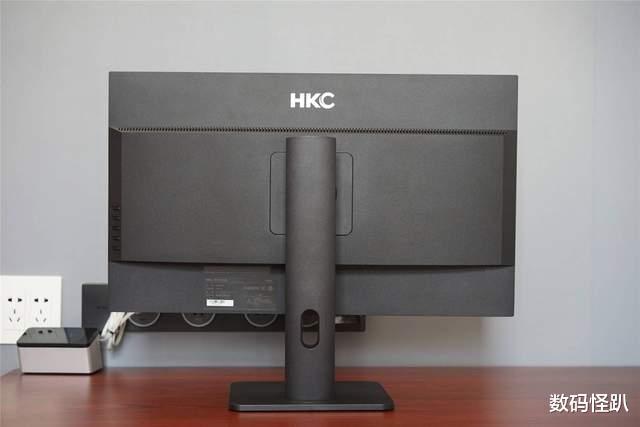 爱普生|HKC T2751U初体验：花2K的钱就能体验4K的细腻，难道不香吗？