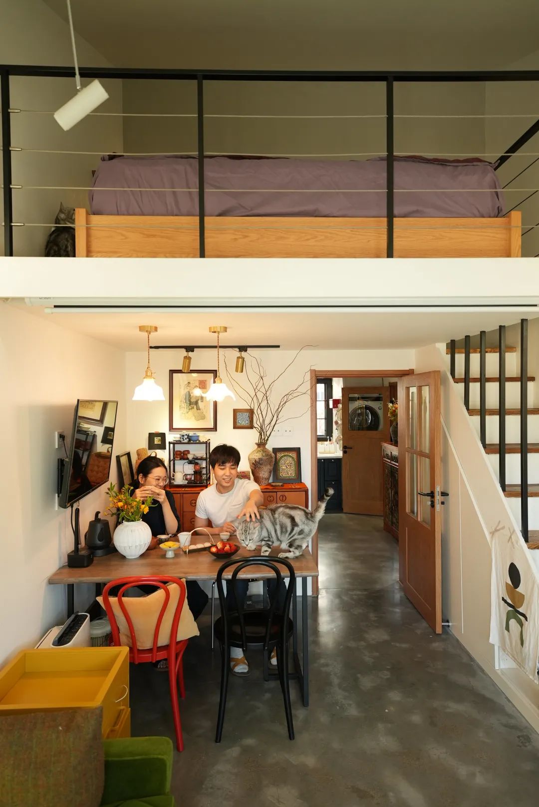 北漂十年买下39㎡老破小，改成两室两厅还带20㎡露台，太爽了！