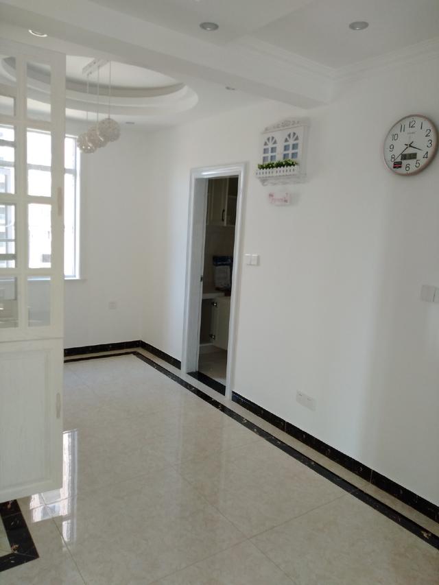 晒晒老公亲自打造的新房,耗时半年,前后花12万,电视墙有亮点!