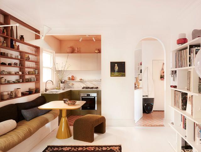 设计师55平的家,鲜艳的色彩,有趣的装饰,小家也有地中海别墅感