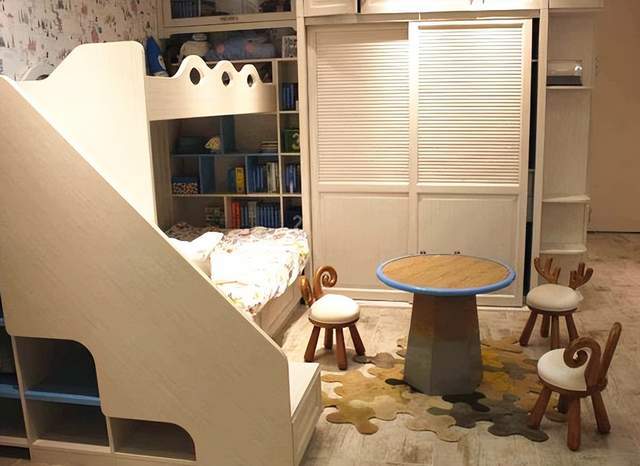 晒晒我家105㎡的新房,装修耗时半年多,卫生间门你没见过?