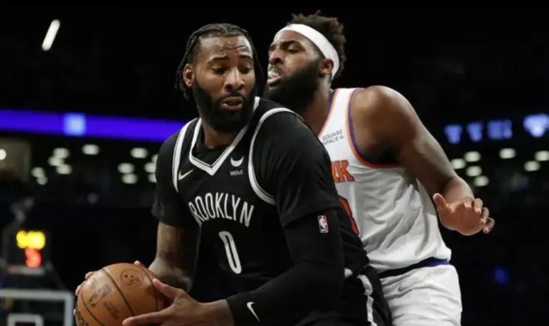 詹姆斯·哈登|“捧你不是，贬你也不适”！细扒NBA9大让人又爱又恨的宝贝球员