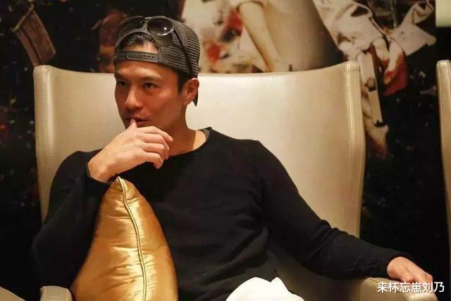 |8位长得帅却总演反派的香港明星：第八位戏里心狠手辣，戏外种菜