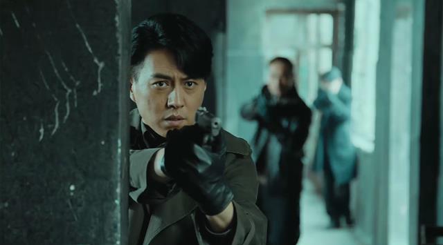 牛骏峰|播2集,挤到榜单第一,豆瓣大片好评,牛骏峰谍战剧凭啥这么横