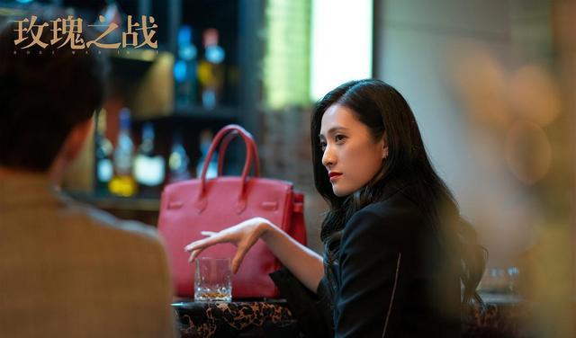 玫瑰之战|职场女性残酷的一面,《玫瑰之战》给挖掘出来,袁泉挑大梁太惊艳