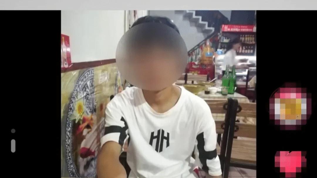 代购|一小伙点外卖，提交订单直接支付成功，支付宝和银行卡却没有扣款。