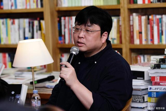 电子商务|罗永浩退网了，又一段神奇的经历暂时告一段落