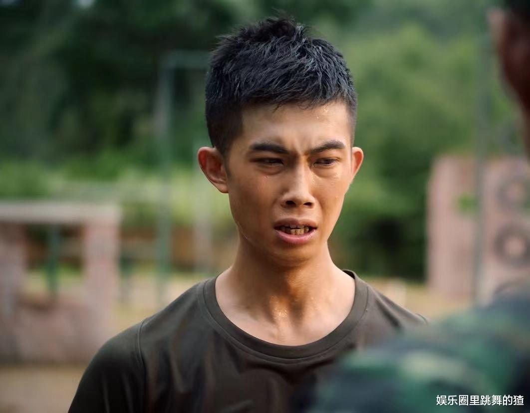 特战荣耀|《特战荣耀》中的“绿茶女”，善于玩弄感情，还让好兄弟反目成仇