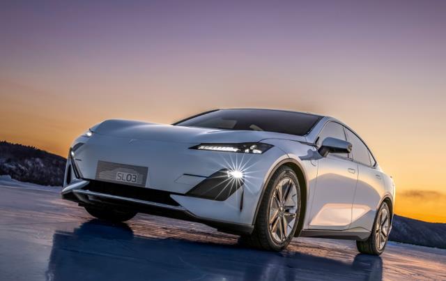 手握20万想买新能源,这三款车值得一看,“有面子也有里子”