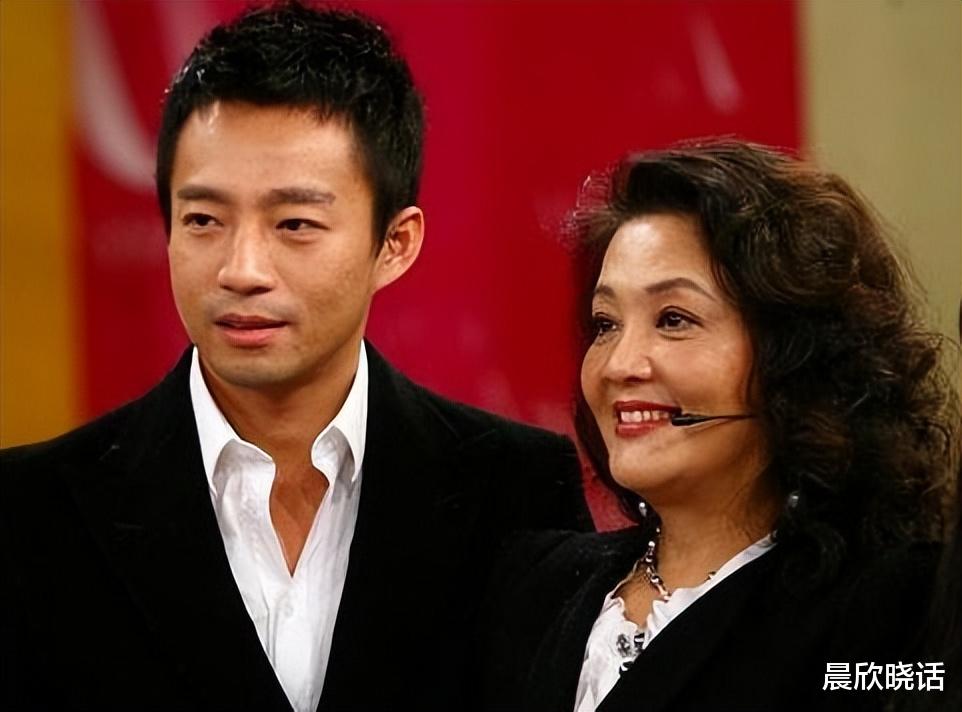 汪小菲|张兰:汪小菲离婚后,为儿子的幸福操碎了心