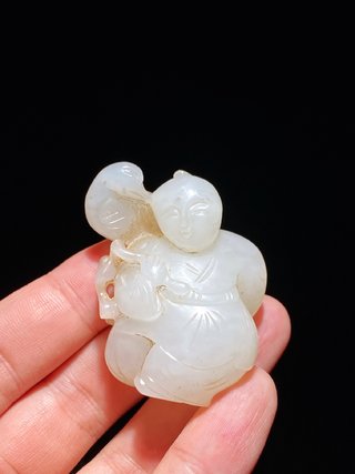 |清 和田玉白玉 持鸟童子 童子戏鸟 把件