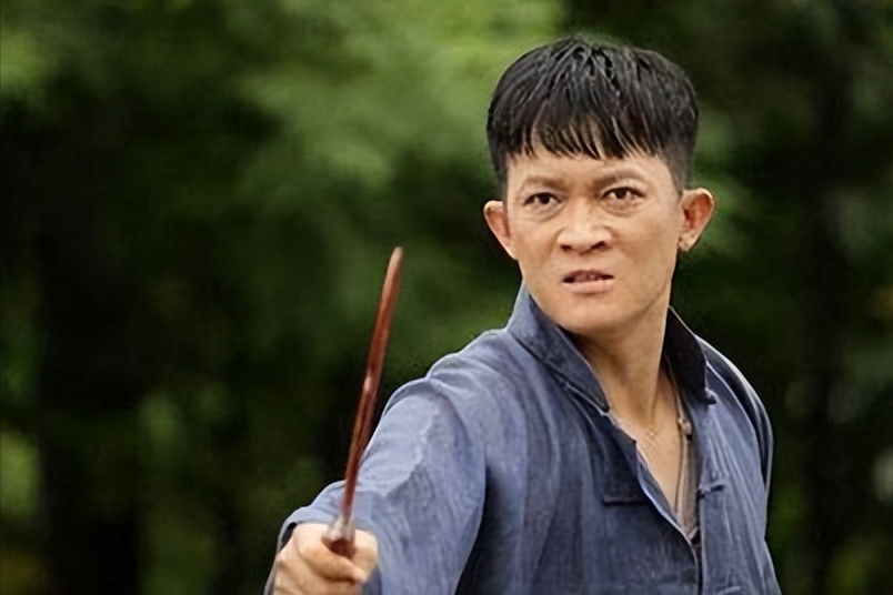 杨志刚|被亲哥强捧13年后，杨志刚的“消失”，让多少演员脸红？