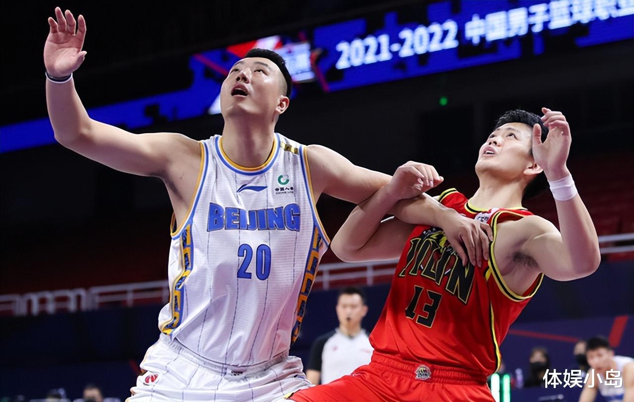 詹姆斯·琼斯|CBA：琼斯三双送绝杀，林书豪高效攻防，七人轮换吉林三将75分