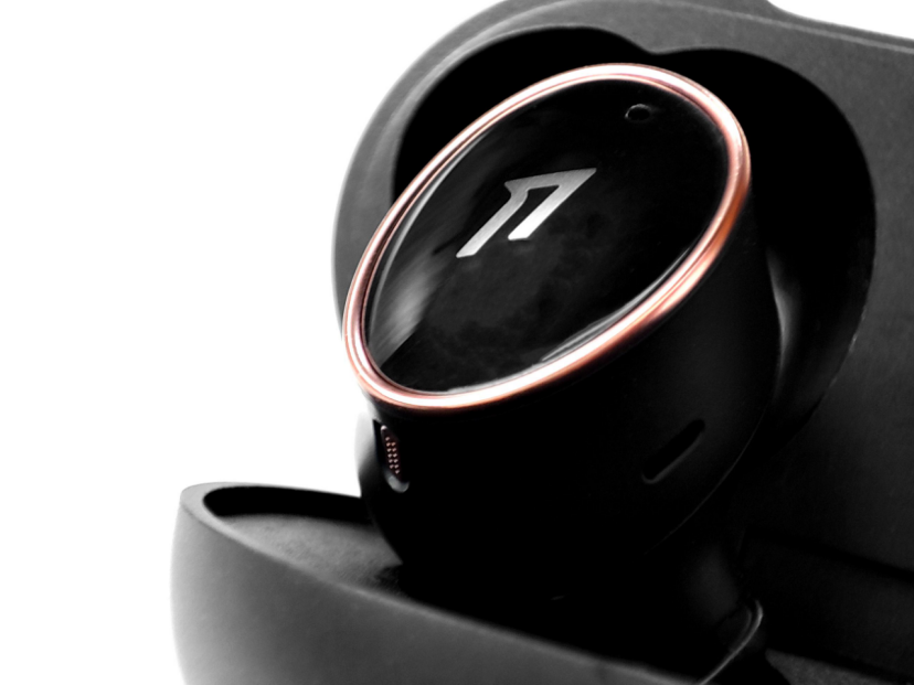 1more|万魔新降噪豆1MORE EVO：经典旗舰两年磨一剑，外观音质降噪再升级