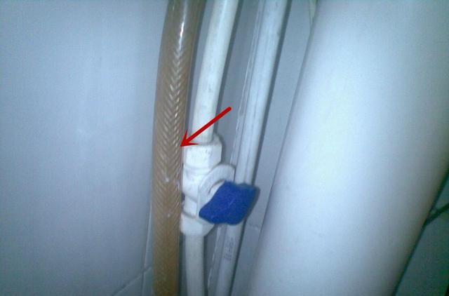 夏季太阳能热水器管总出问题,一通热水就变形,我总结了2大原因