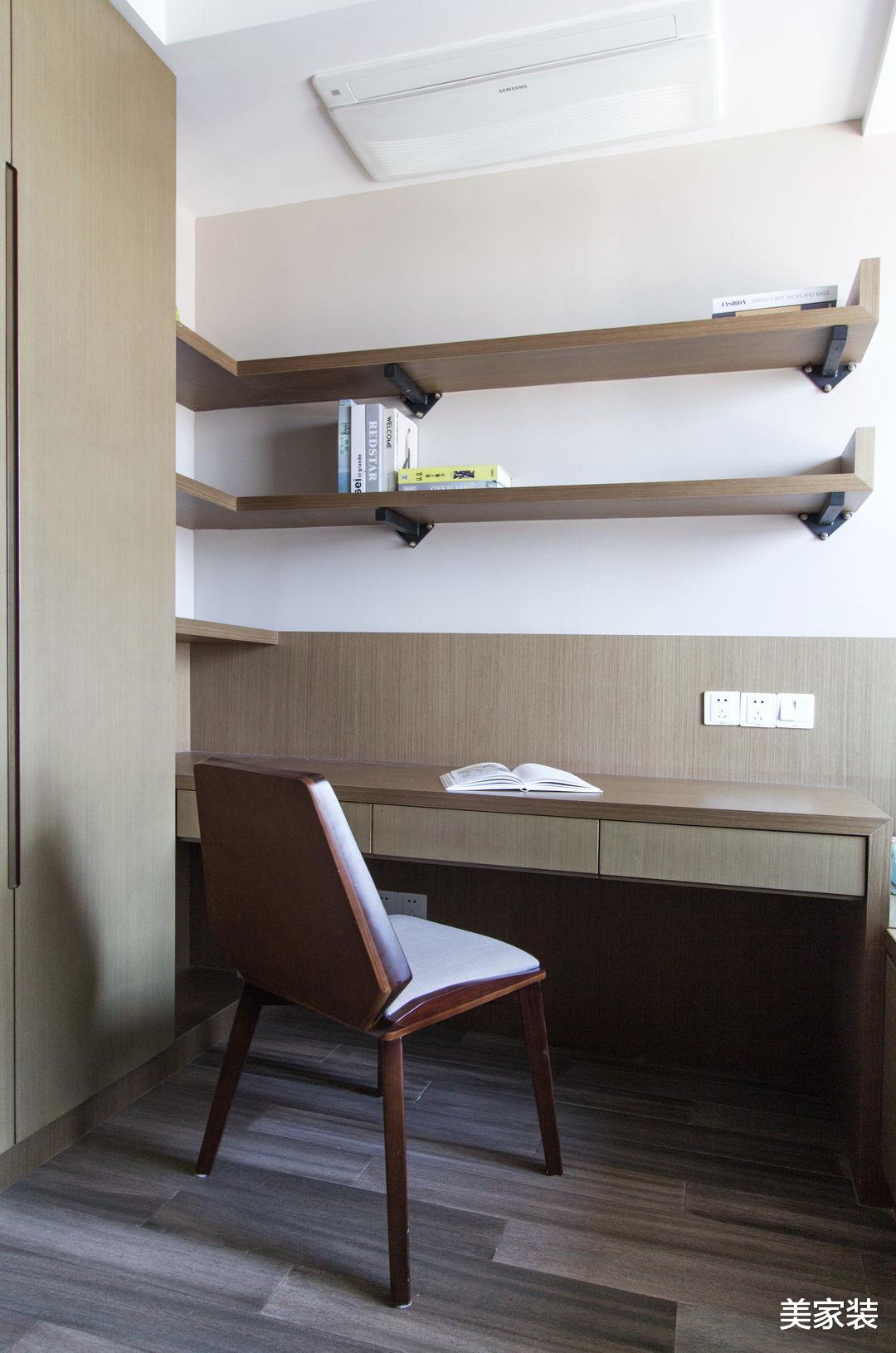 115平方米三居室,还有超大阳台休闲区,实现生活和理想的结合