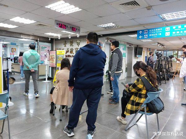 大S|大S传与具俊晔已完成结婚登记!临时变卦委託代办