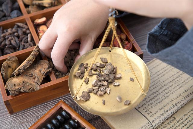 健脾祛湿|肾被掏空，可以分为这四种证型，四种药帮助应对（中医男科）