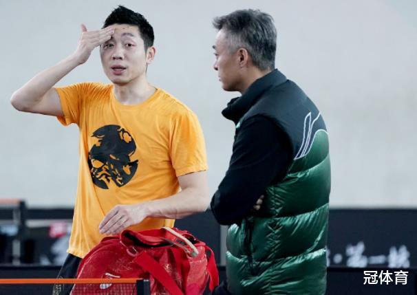 许昕|国乒3人出局！男队外战首败，18岁新星被打11-1，难寻许昕接班人