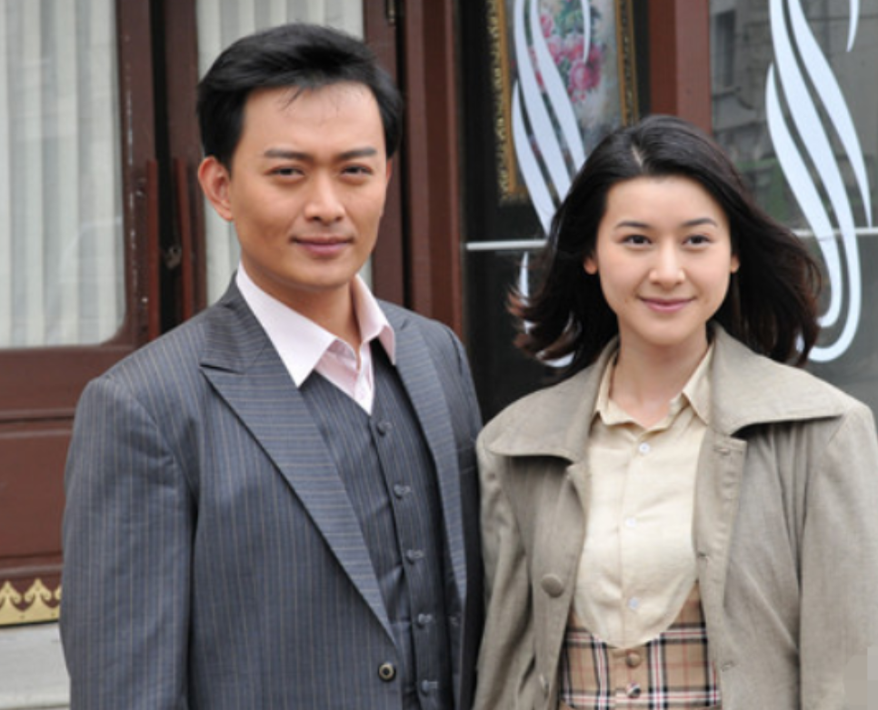 黄海冰|演员黄海冰:不怨前妻坚持丁克,再婚娶小12岁娇妻后获得双重幸福