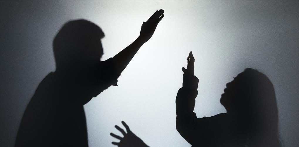 2002年,吉林一女工被捕,所做之事令人愤怒,网友:枉为人母
