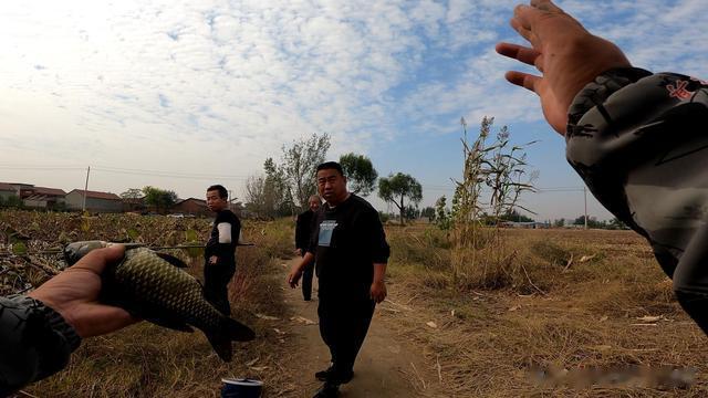 |为啥用回味米打窝经常钓到大鲫鱼？制作原理、优势和使用方法详解