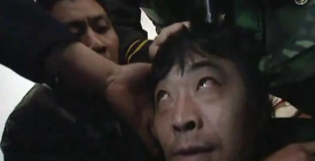 |因饰演暴徒被老乡唾弃，搭档“小舅子”一夜出圈，这个组合有点狠