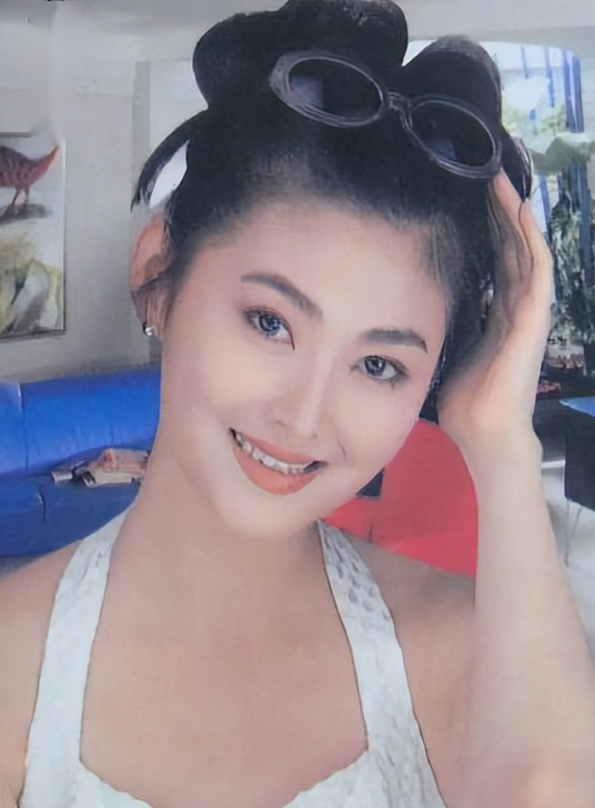 王思懿|?演员王思懿:一段失败的婚姻,无儿无女,51岁依旧单身!