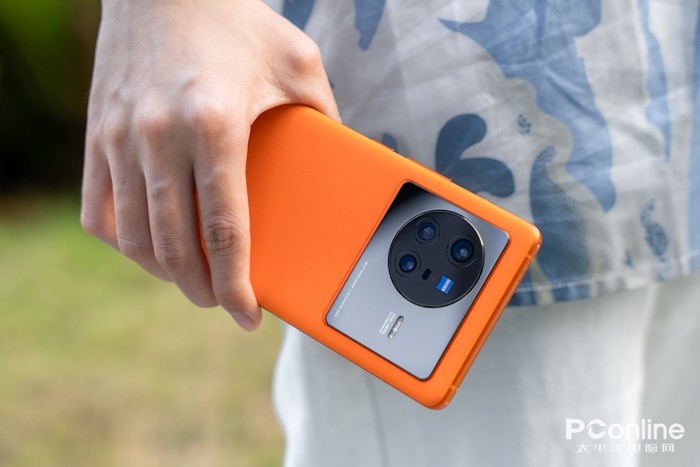 3a游戏|还在找4000元价位的手机？盲选这两款不会错