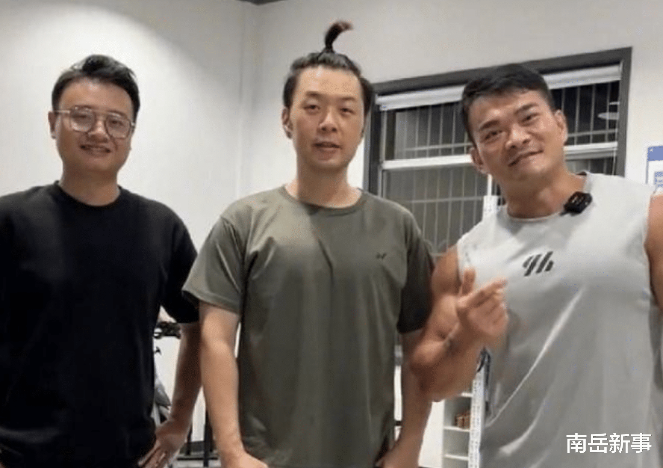 护肤 面如骷髅、腿如麻杆、满目沧桑，这7位男神瘦了反而“丑”了
