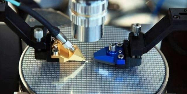 芯片|“3D封装”芯片即将问世？突破7nm工艺，或将集成600亿根集体管