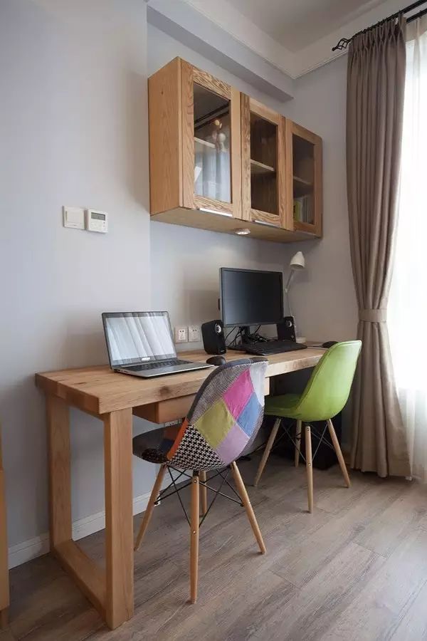 电视墙变书房,80平小家收纳功能太强悍!