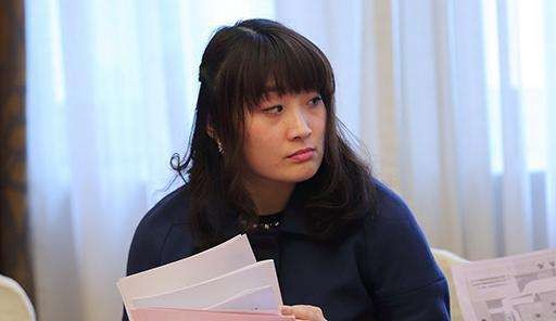 Angelababy|娃哈哈公主宗馥莉：身价800亿40岁还单身，成父亲宗庆后的心病