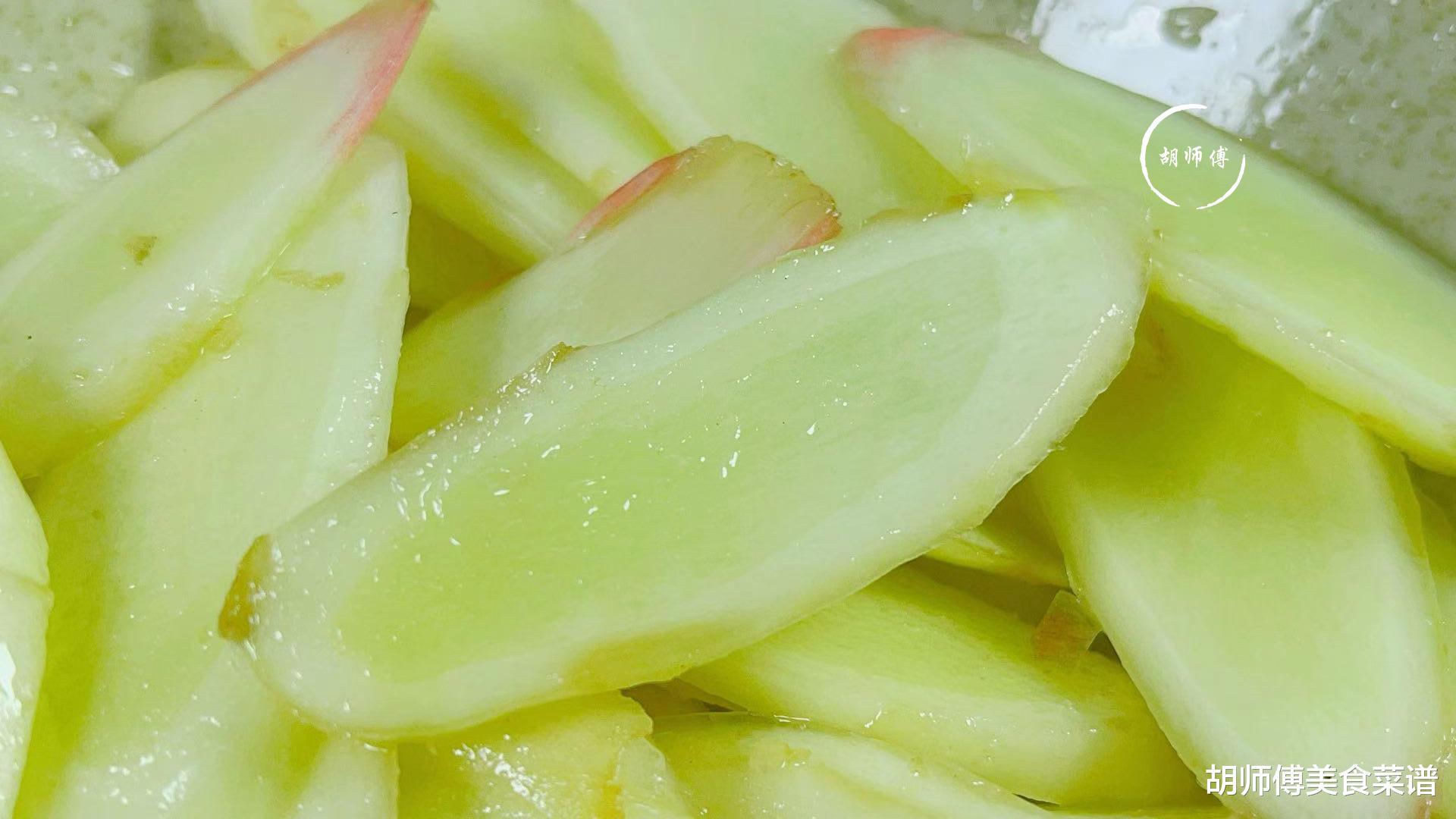 医生|“湿气重”常吃这菜，隔三差五吃一次！滋补又美味，湿气也消失了