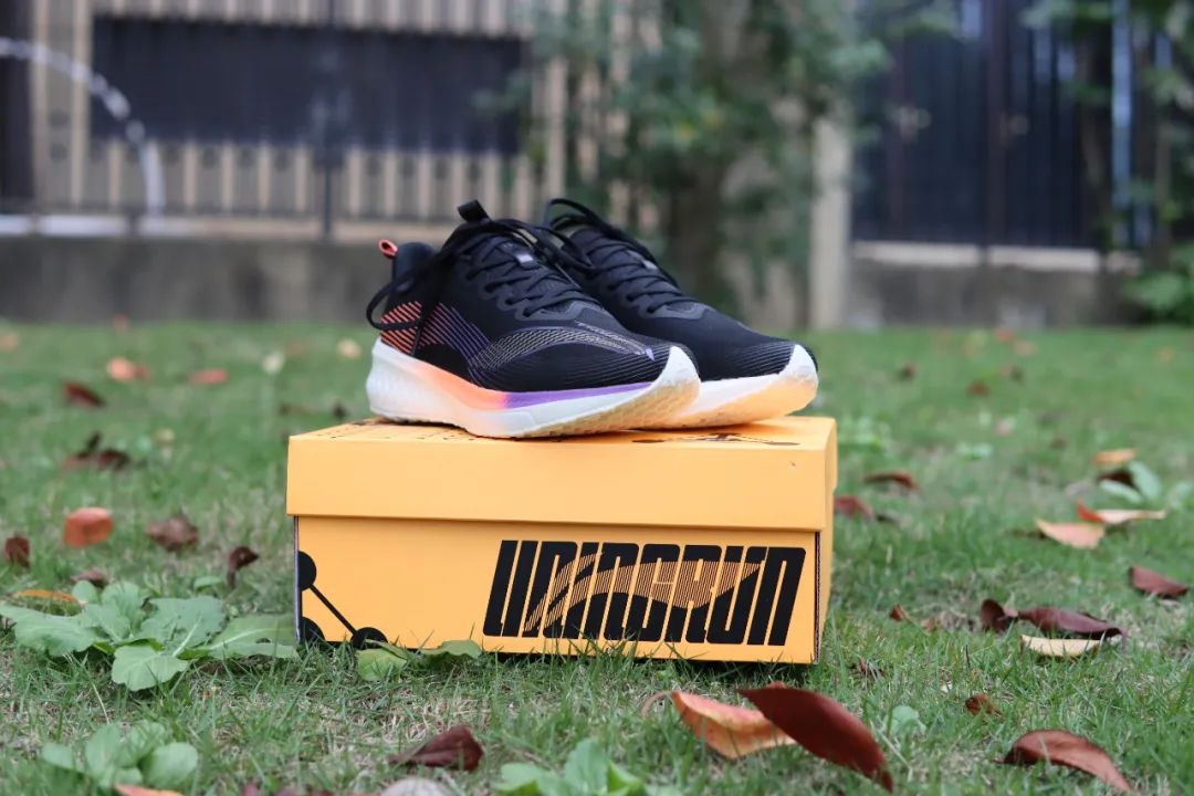 跑鞋|跑鞋开箱 | 李宁"赤兔5 Pro"竞速训练跑鞋