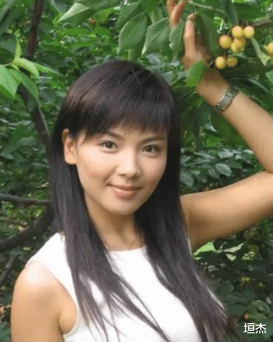 刘涛|一集片酬50万，年入1.8亿，5年还清4亿债务，刘涛到底有多赚钱？