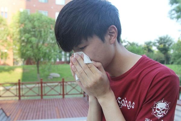 咳嗽|咳到肺都要出来,是不是得了肺病?常吃4物,止咳化痰,肺更舒服