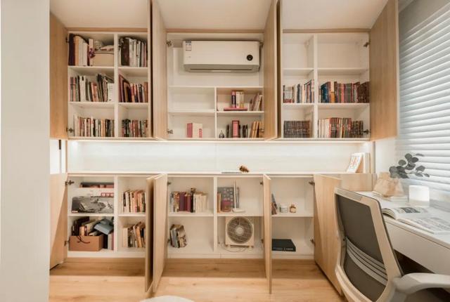 50㎡一字户型,逆袭两居室,独立厨房+办公区+浴缸全都有,真赞!