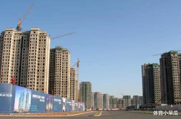 购房置业|买房我真的后悔了，花13万买房子，现在半价都卖不掉，肠子都悔青了！