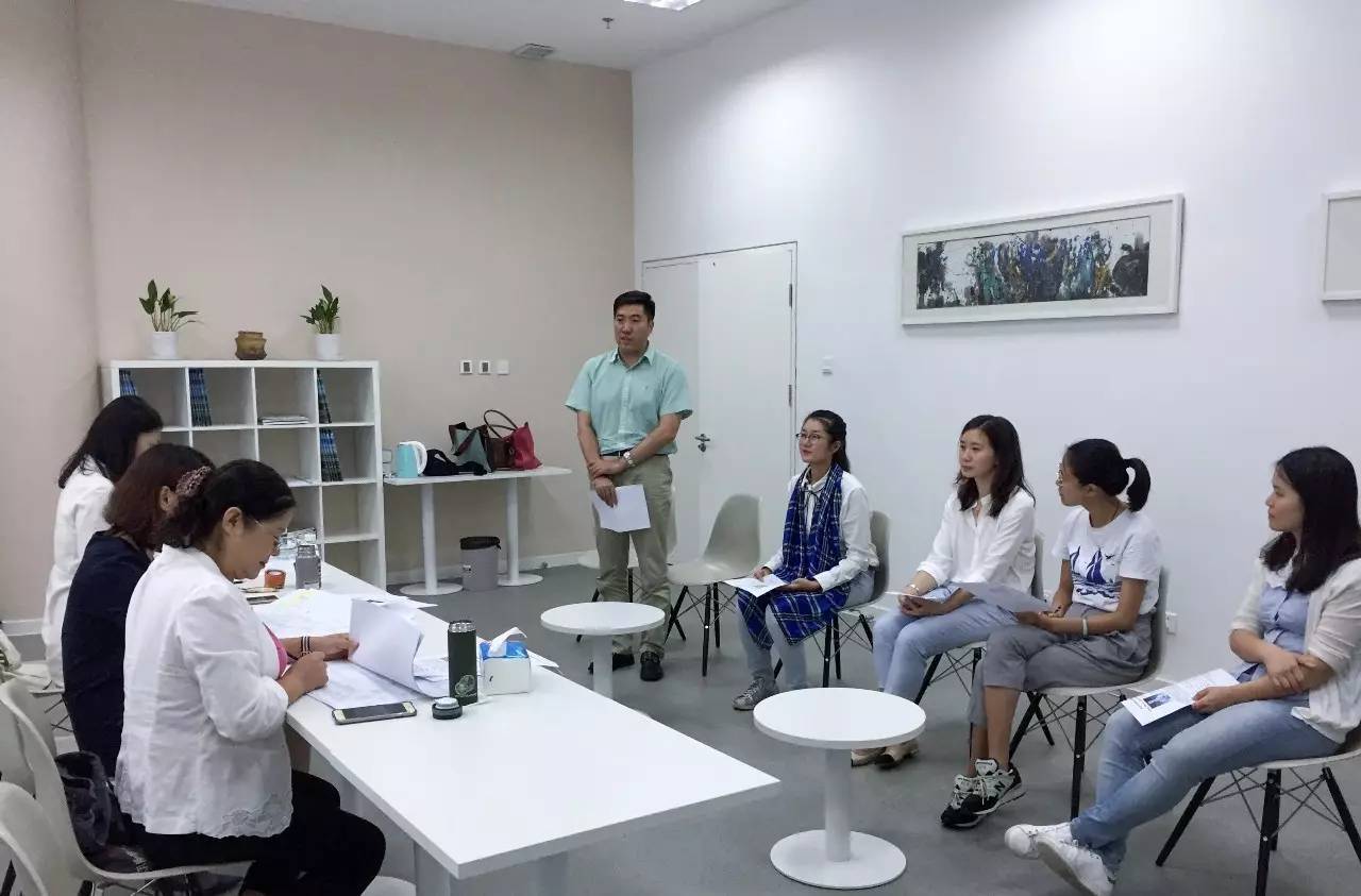 阎良|各行业真实学历占比出炉,大学生坐不住了,跟想象中高门槛不一样