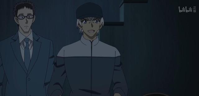 名柯：这期案子出现的角色都不简单，特别是这个看起来很文弱的人