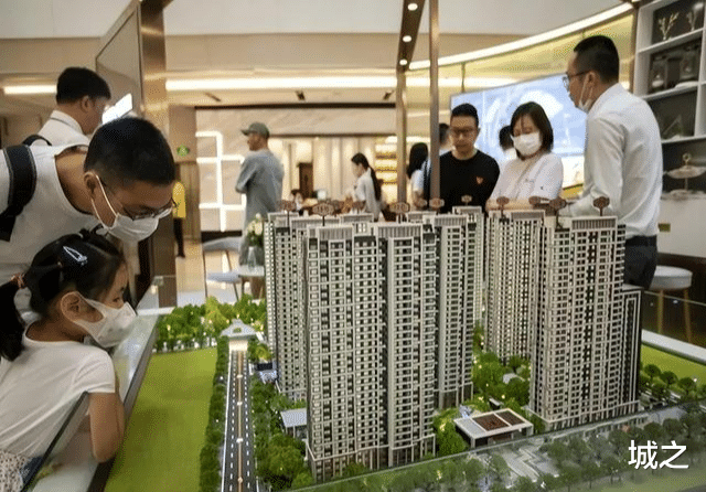 南宁|国内空置房过剩,为何开发商还在不断建房?潘石屹说出实话