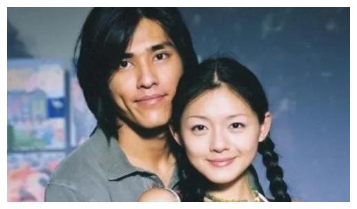 汪小菲|汪小菲令人心疼的同时,周渝民留言区与蓝正龙分手信上热搜