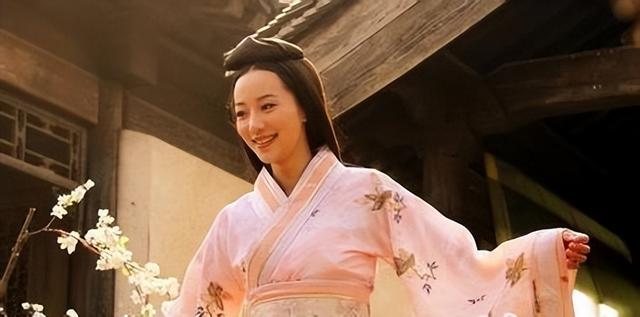 职业教育|领导越忍,下手越狠:能力强脾气差的下属,往往不会有太好的结果