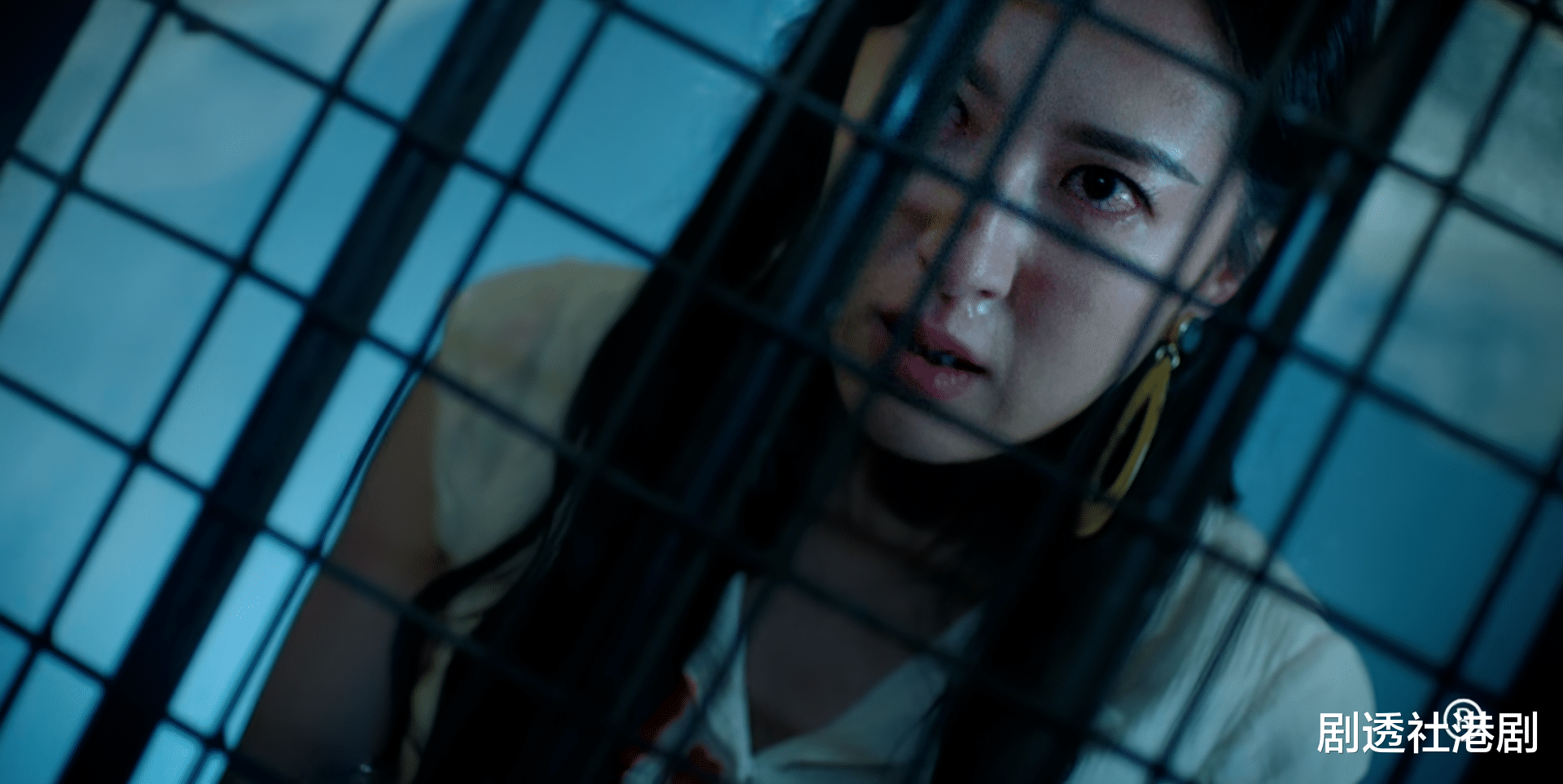 王君馨|TVB《铁拳英雄》大结局，王君馨又领盒饭，大结局意难平