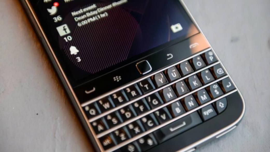 黑莓手机|曾经的科技巨头 黑莓彻底卖掉手机专利