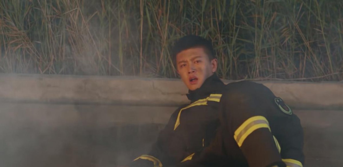 蓝焰突击|开播热度第二，任嘉伦消防员造型惊艳，《蓝焰突击》越看越上瘾