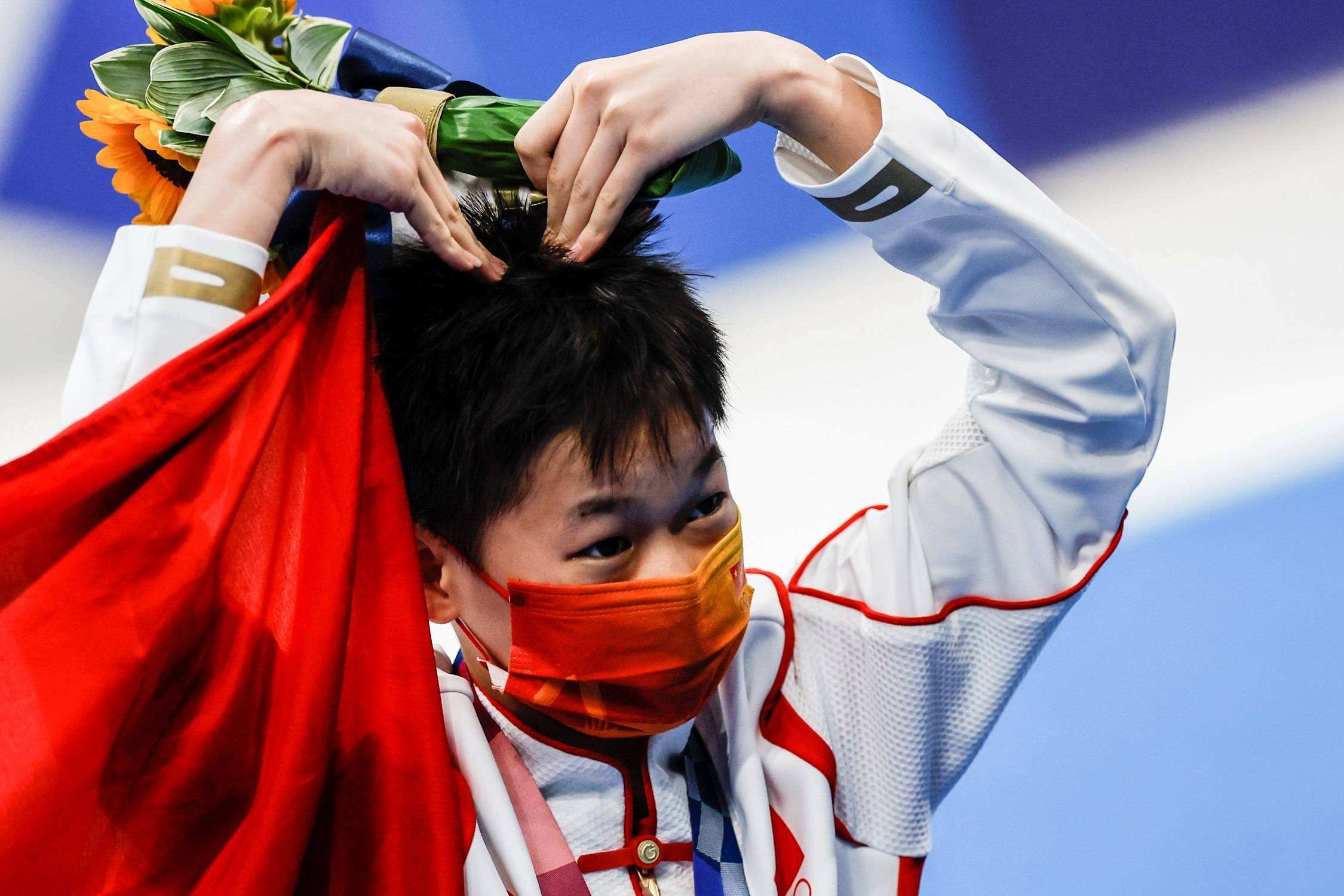 全红婵|全红婵工资等级有多牛，连夺三冠登上福布斯，郭晶晶压根比不上