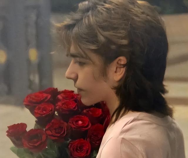 清华大学|清华“混血学霸”走红，颜值“爆表”令人惊艳，女生见了很心动