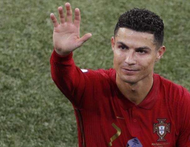 C罗|当C罗结束职业生涯的时候,会在哪个俱乐部退役呢?